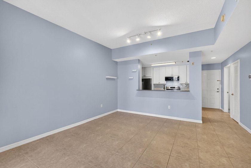 Live in the heart of Abacoa in this beautifully updated - photo 12