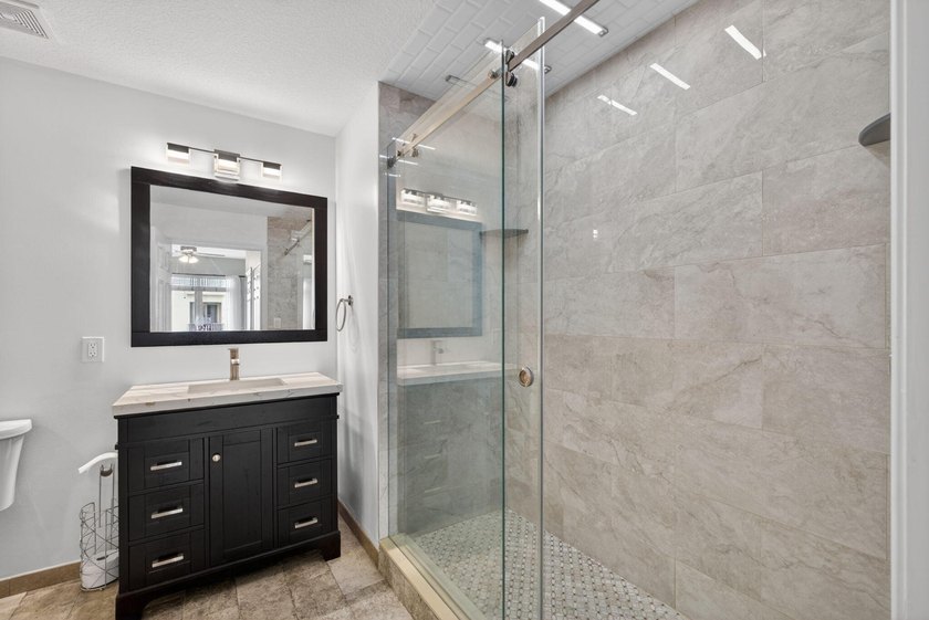 Live in the heart of Abacoa in this beautifully updated - photo 14