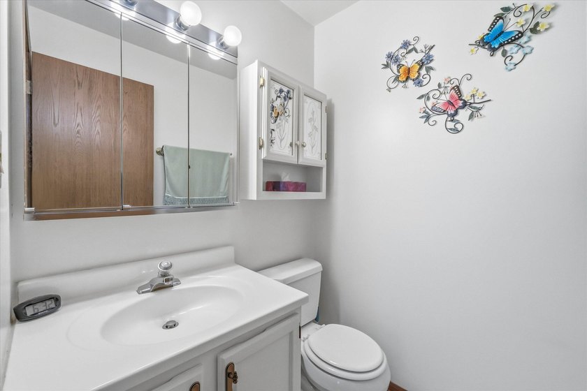 Why rent when you can own? Discover the perfect blend of comfort - photo 16