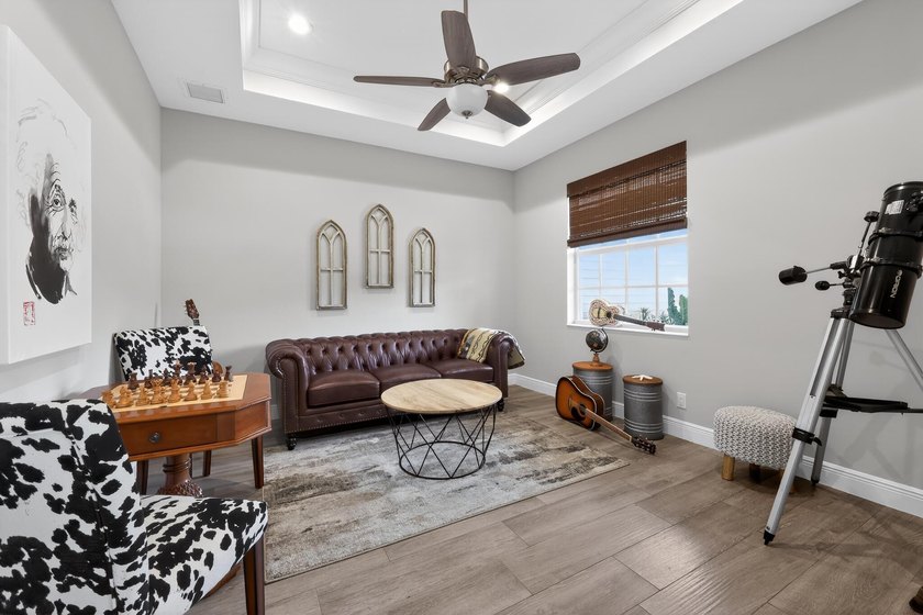 2021-built luxury CBS estate on 2.5 fully fenced acres in - photo 25