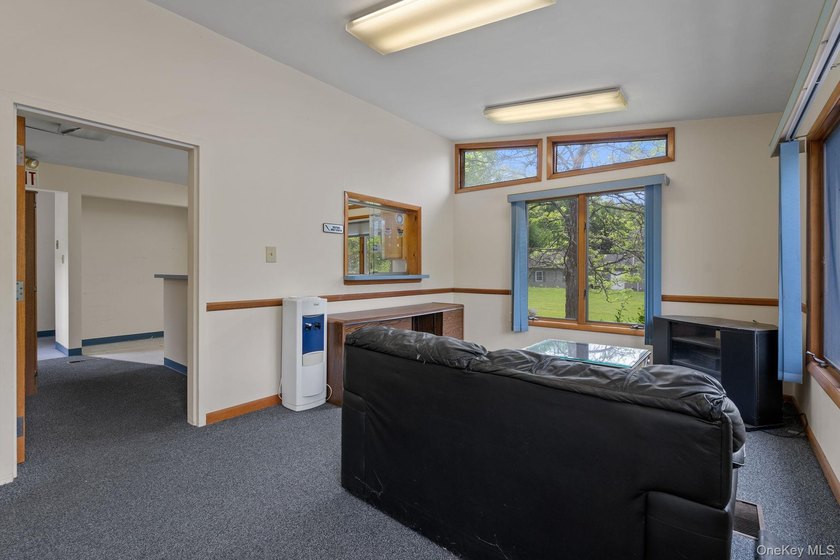 PRIME COMMERCIAL INVESTMENT: DUAL-BUILDING. Seize an - photo 26