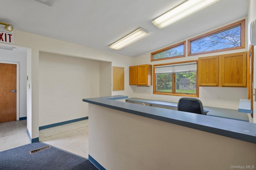 PRIME COMMERCIAL INVESTMENT: DUAL-BUILDING. Seize an - photo 29