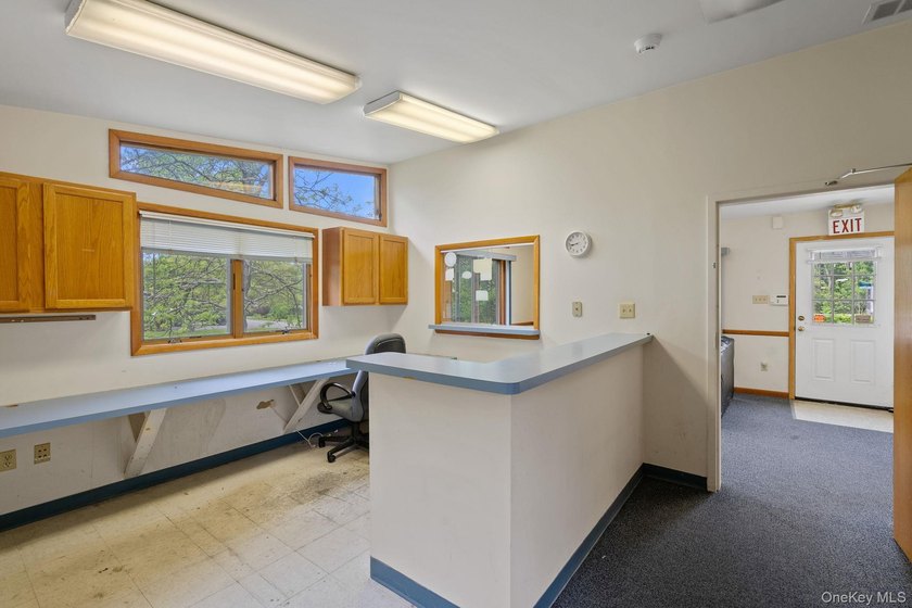PRIME COMMERCIAL INVESTMENT: DUAL-BUILDING. Seize an - photo 30