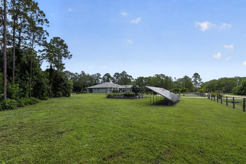2021-built luxury CBS estate on 2.5 fully fenced acres in - photo 31