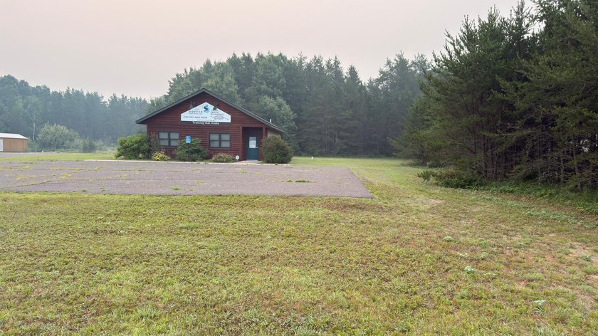 Prime Commercial Opportunity with Exceptional Visibility - photo 12