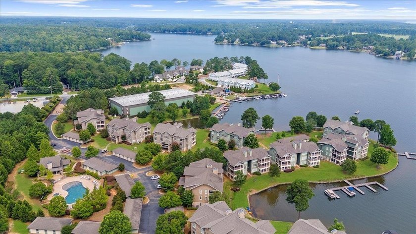 PRICED TO SELL!! Unbelievable price for a lake front home on - photo 31