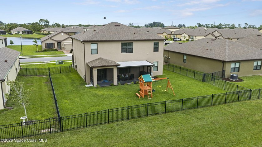 SELLER IS OFFERING $5,000 TOWARDS BUYERS CLOSING COSTS AND - photo 36