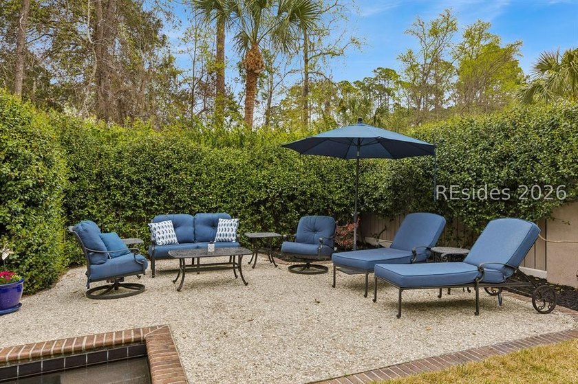 Experience the pinnacle of Long Cove Club living in this - photo 6