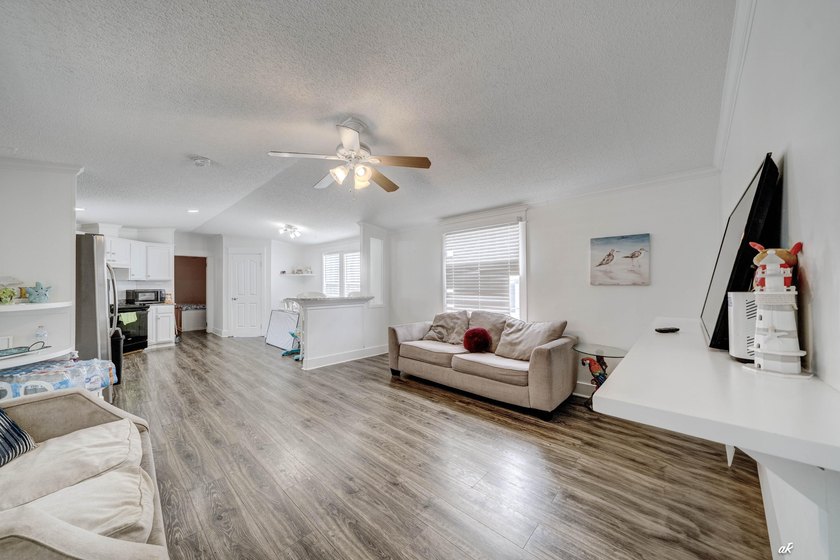 Looking for a primary residence, vacation getaway, or investment - photo 6