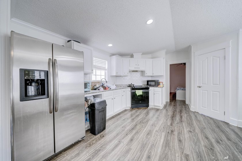 Looking for a primary residence, vacation getaway, or investment - photo 7