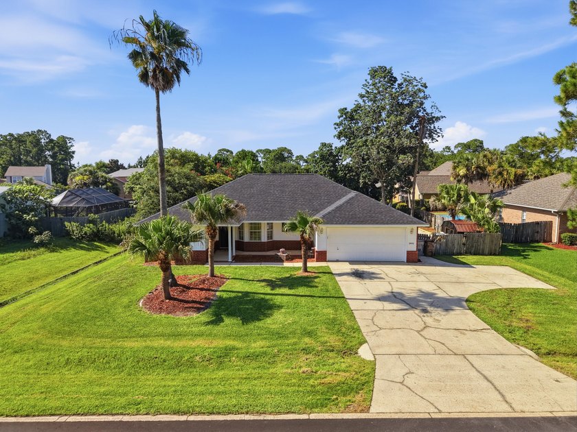 Waterfront living in desirable Polynesian Islands! This - photo 9