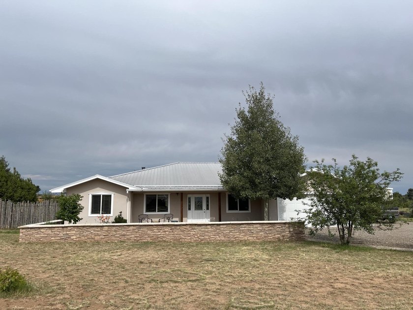 New roof and septic 2014, HVAC 2021, Stucco and Gutters 2022 - photo 8