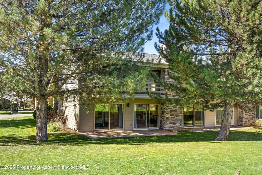 The Ranch at Roaring Fork residency is a unique and special - photo 24