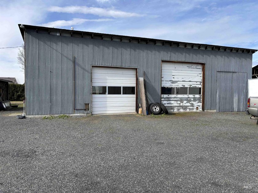 IMPROVED PRICE! This property has it all! Sitting on just under - photo 47