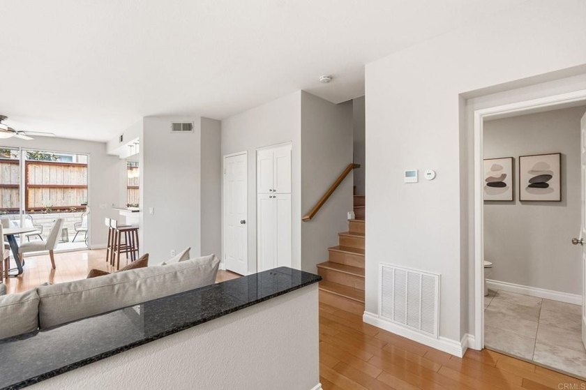 Rare opportunity to own a beautifully updated end unit townhome - photo 8