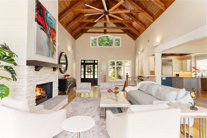 SIMPLY REMARKABLE LAKE OCONEE HOME ON 1.75 ACRES OF LUSH - photo 11