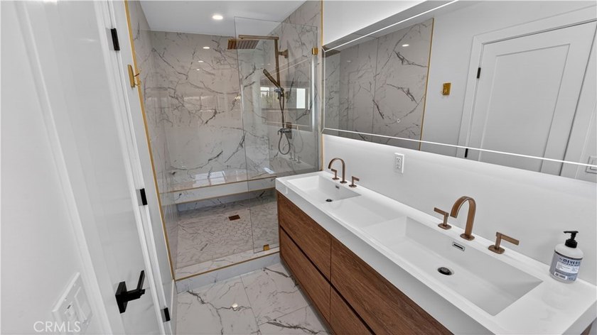 One of Newport Beach's best values, this TURNKEY home is FULLY - photo 18