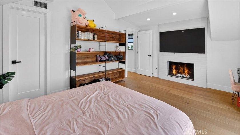 One of Newport Beach's best values, this TURNKEY home is FULLY - photo 23