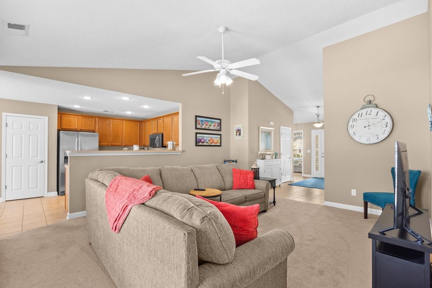 Welcome to your new home located in the desirable Intracoastal - photo 10