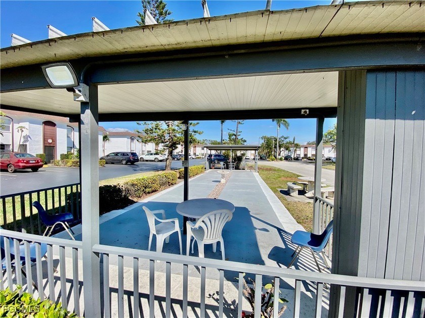 Looking for that fresh vibrant *move-in ready* energy? A RARE - photo 37