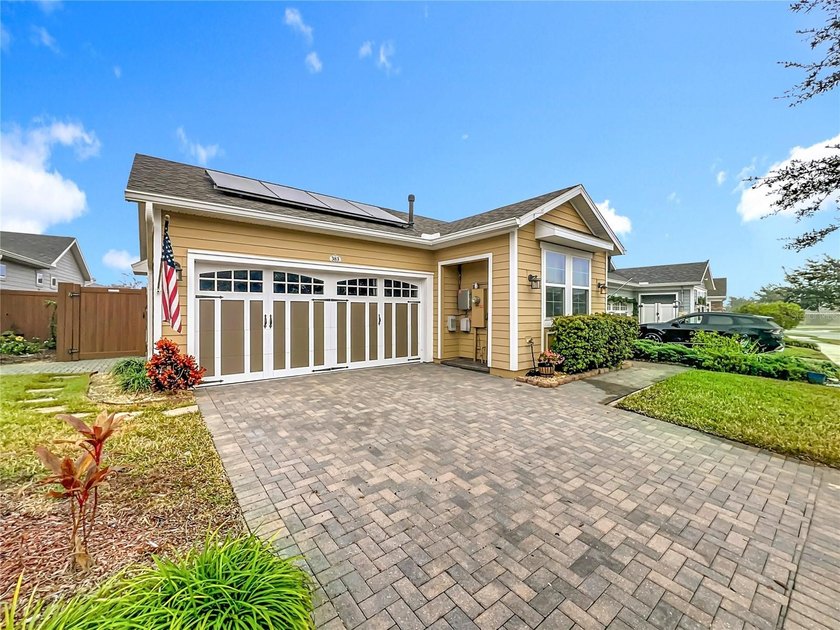 MOTIVATED SELLER!  LOW OR NO ELECTRIC BILL!!!!
Resort-Style - photo 4