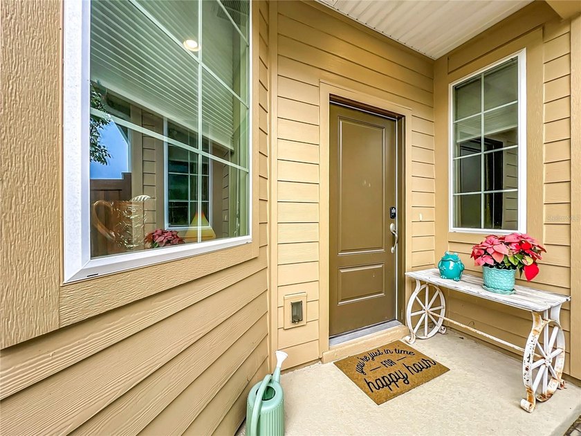 MOTIVATED SELLER!  LOW OR NO ELECTRIC BILL!!!!
Resort-Style - photo 7