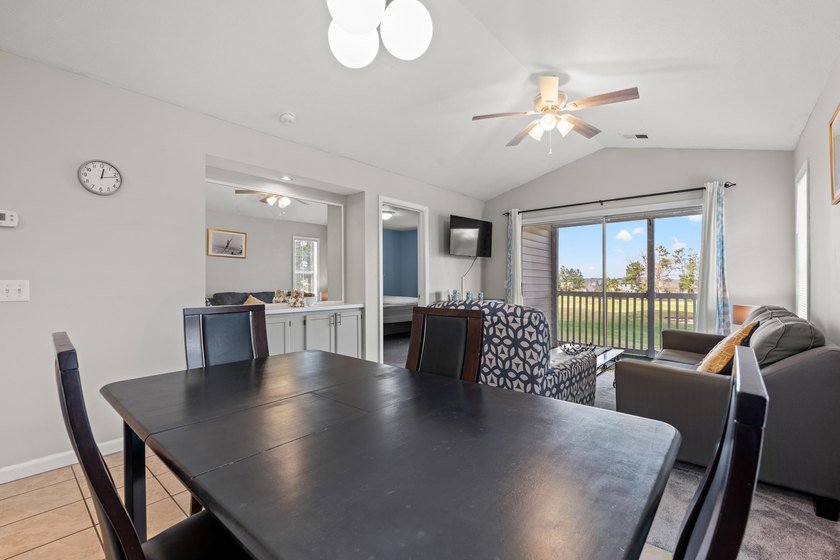 Welcome to this beautifully maintained 2-bedroom, 2-bath third - photo 6