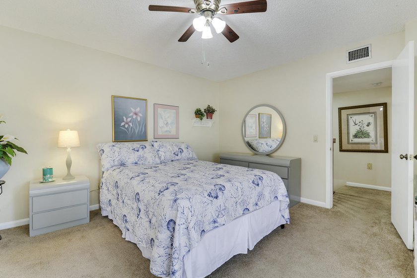 FULLY FURNISHED. FULLY UPDATEDPLETELY TURNKEY. Some pictures are - photo 12