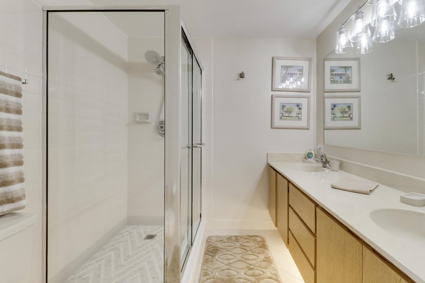 FULLY FURNISHED. FULLY UPDATEDPLETELY TURNKEY. Some pictures are - photo 13
