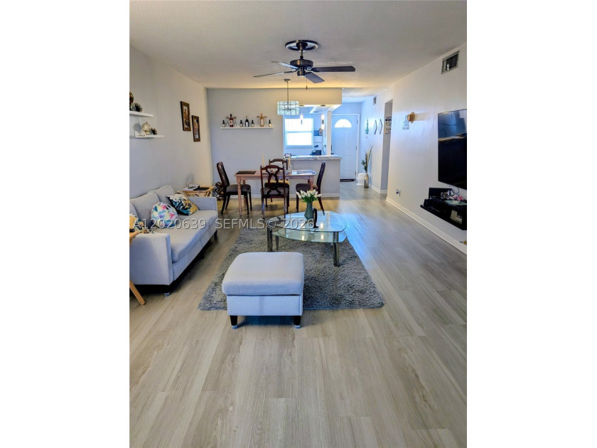 Tucked away on the fourth floor of the welcoming 55+ community - photo 18
