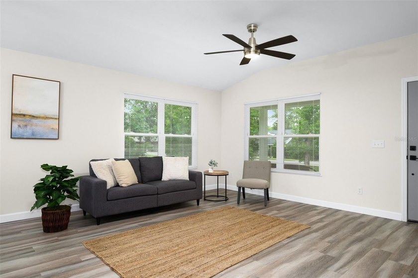 Under contract-accepting backup offers. Welcome to one of - photo 18