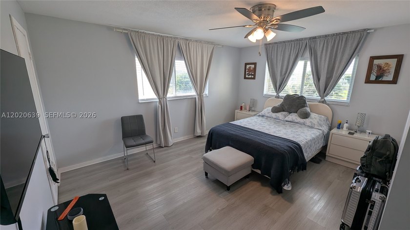 Tucked away on the fourth floor of the welcoming 55+ community - photo 21