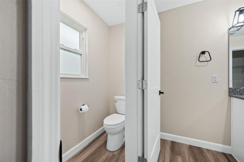 Under contract-accepting backup offers. Welcome to one of - photo 32
