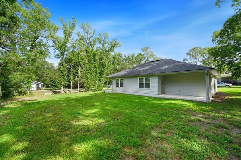Under contract-accepting backup offers. Welcome to one of - photo 40