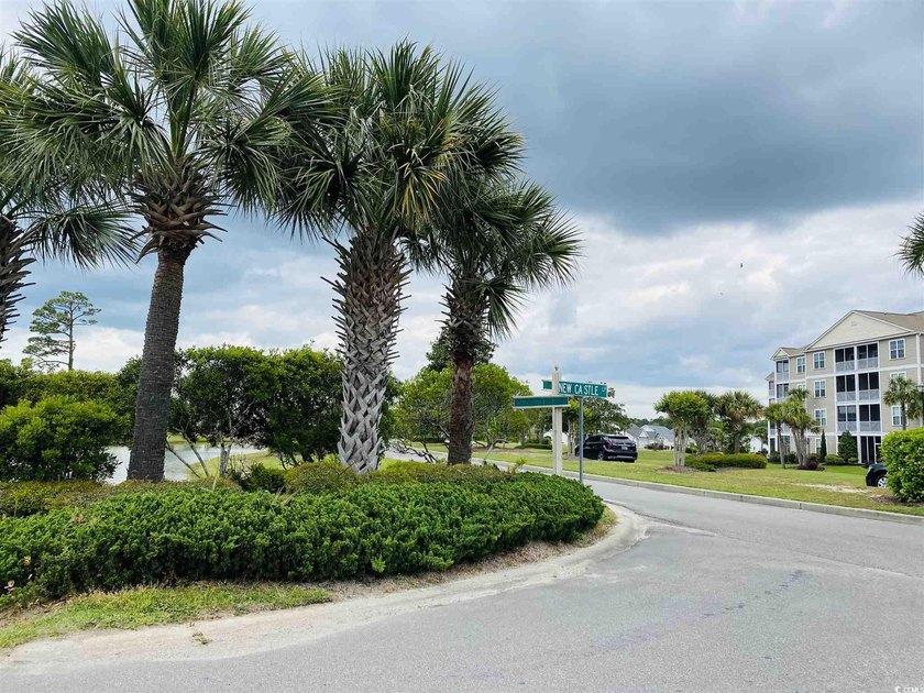 Fantastic Commercial lot located in Queens Harbour Professional - photo 7