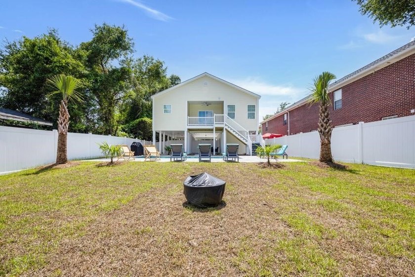 This is the kind of property that makes short-term rental - photo 6