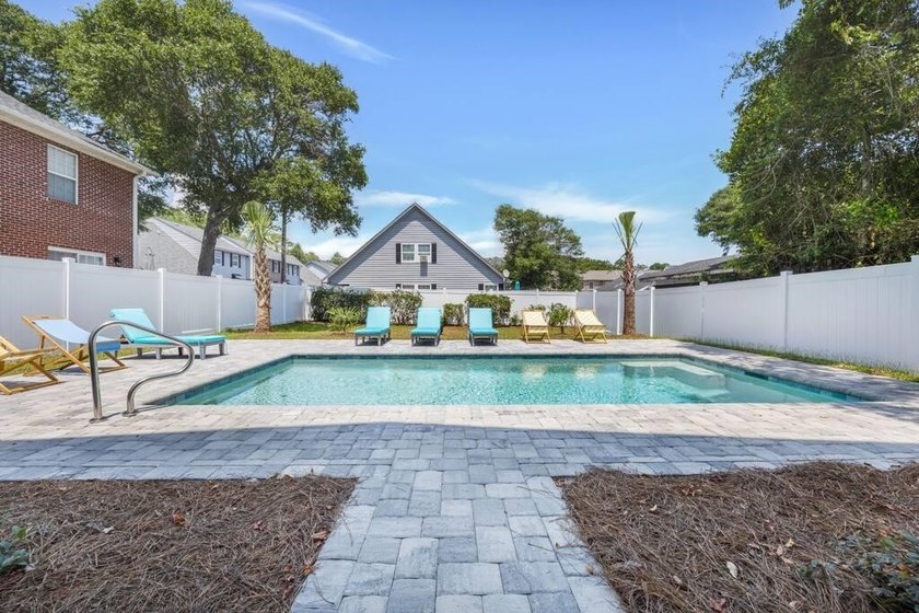 This is the kind of property that makes short-term rental - photo 7