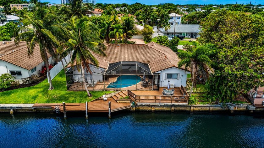 Exceptional waterfront opportunity in the highly desirable Bel - photo 11