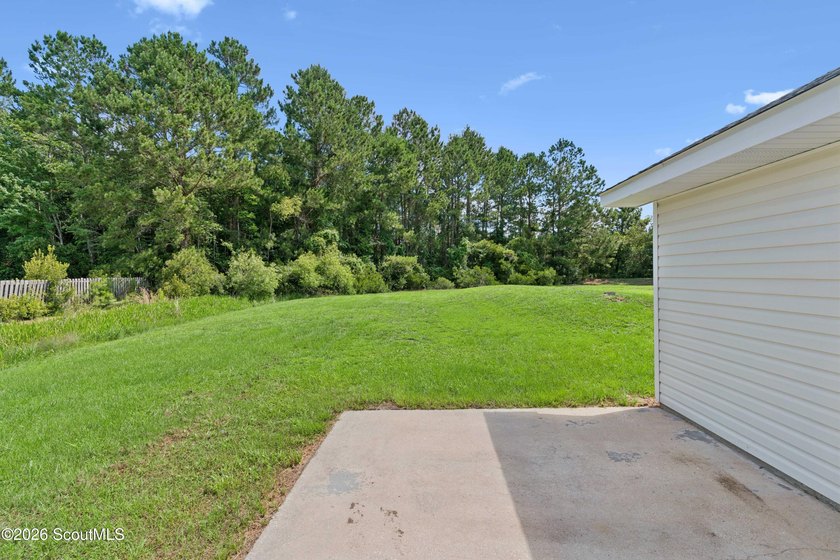 Imagine coming home to the rare combination of privacy, space - photo 21