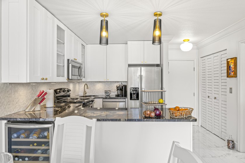 Welcome to your Slice of Paradise on South Hutchinson Island! - photo 3