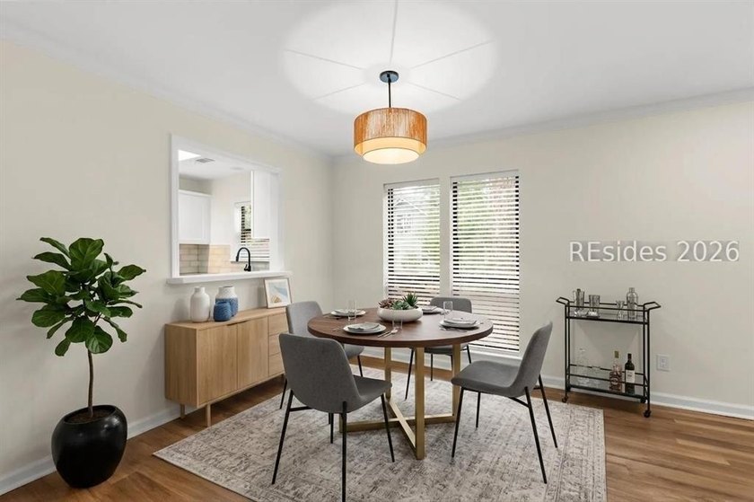 Beautifully remodeled &amp; meticulously maintained 4-bed 3-bath - photo 12