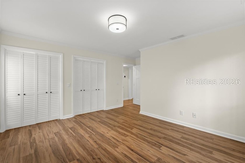 Beautifully remodeled &amp; meticulously maintained 4-bed 3-bath - photo 17