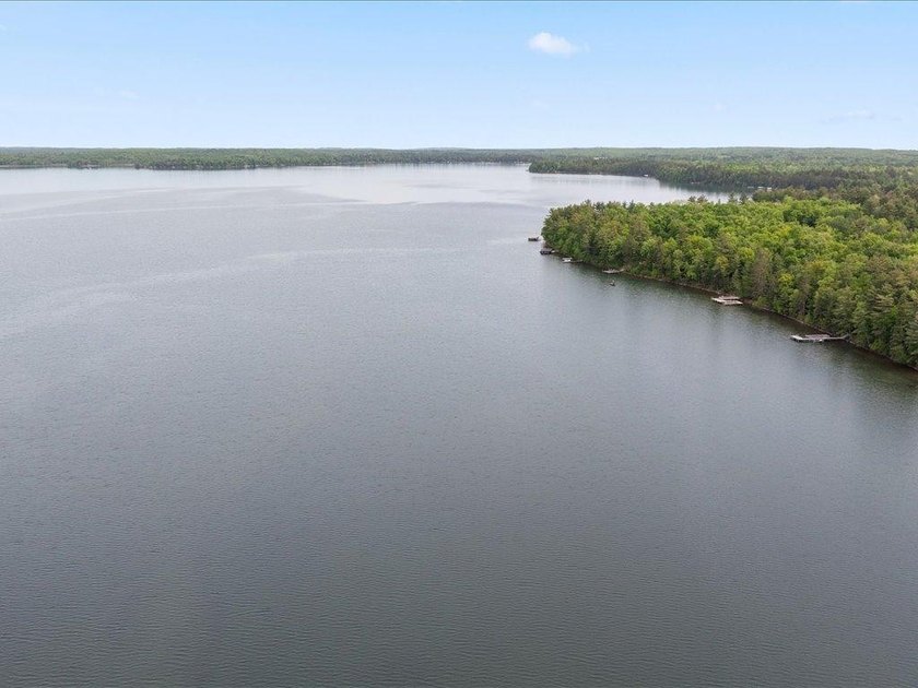 Welcome to classic lake life on highly sought-after Ten Mile - photo 31