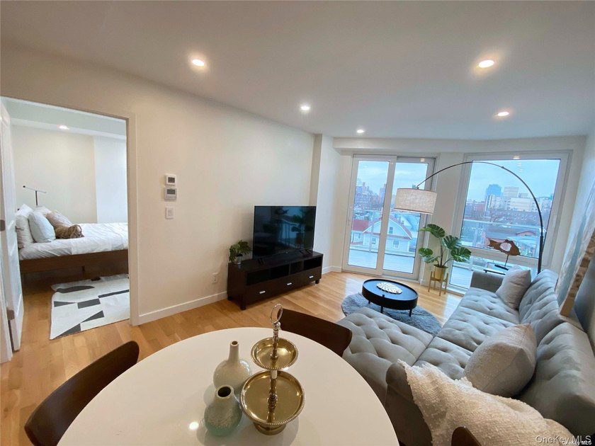 Flushing Prime Location, Brand New Condo. Walking Distance to - photo 3