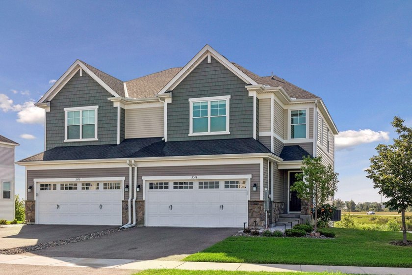 Experience the perfect blend of new construction quality and the - photo 2