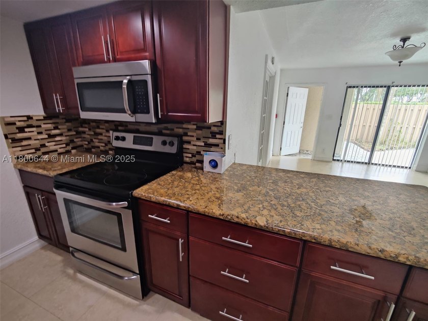 *Located in a desirable neighborhood, this charming 2-bedroom - photo 14