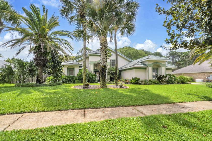 Opportunity awaits in the highly sought-after Golf Community of - photo 2