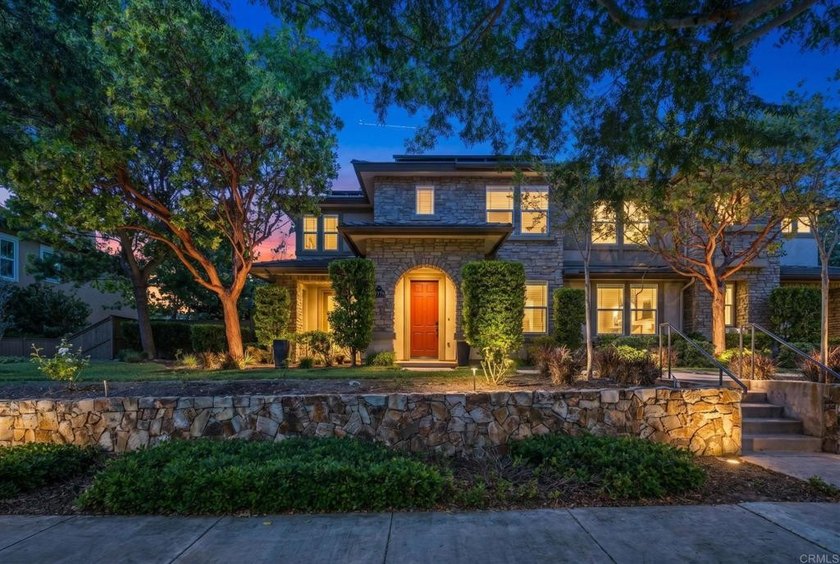 Welcome to 15776 Paseo Del Sur, a beautifully maintained - photo 2