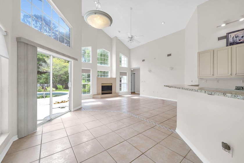Opportunity awaits in the highly sought-after Golf Community of - photo 9
