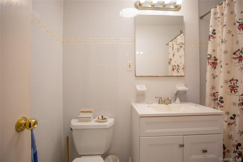 Welcome home to this Junior-4 converted to a two-bedroom - photo 19